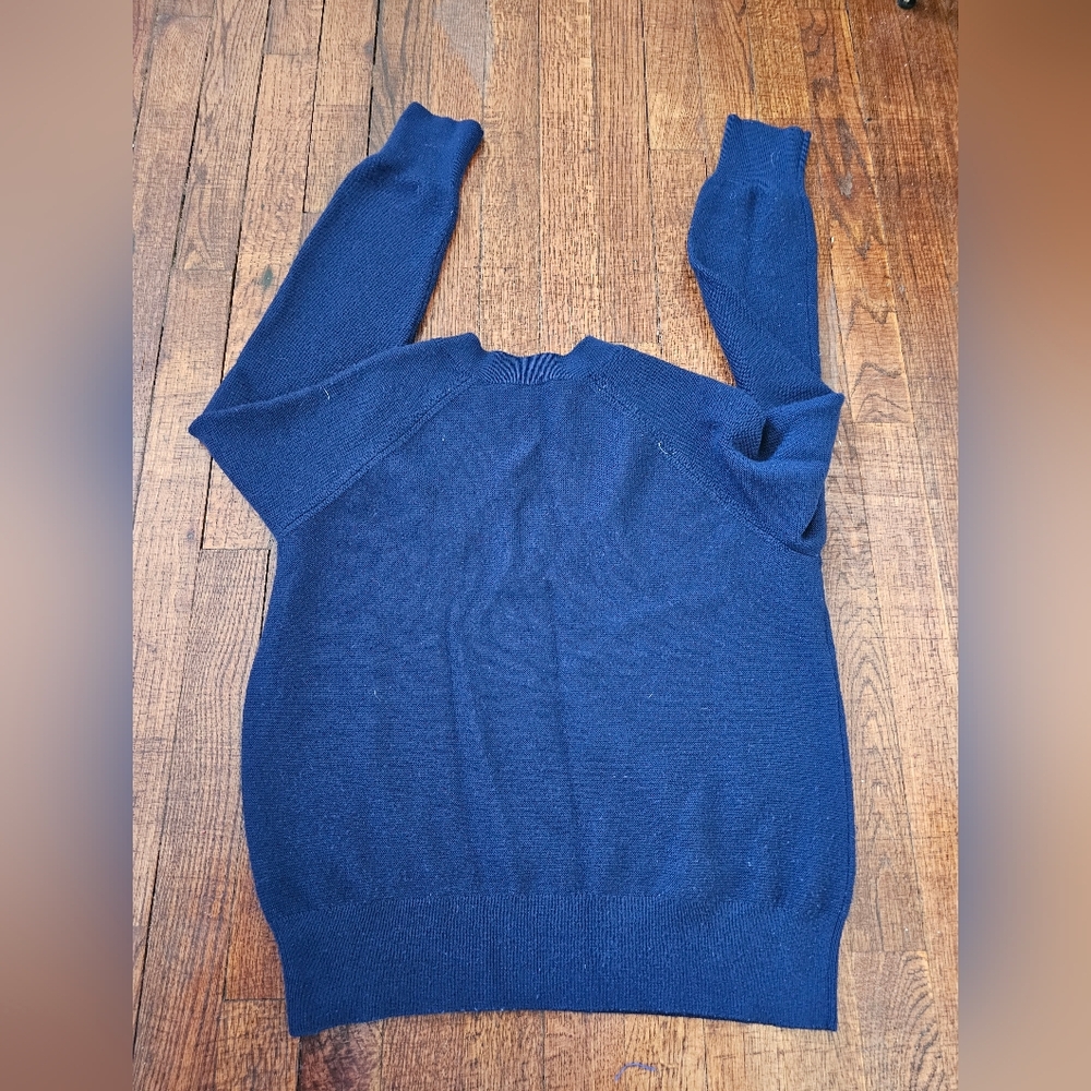 The Reset R Label 100% Wool Navy Blue V-Neck Preppy Oversized Sweater Sz XS- M - Picture 7 of 9